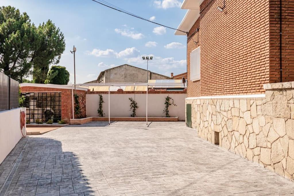 La Casa De Ines Villa Alcalá de Henares Екстериор снимка